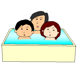 父の日に、息子と娘と仲良く風呂に一緒に入るお父さん。